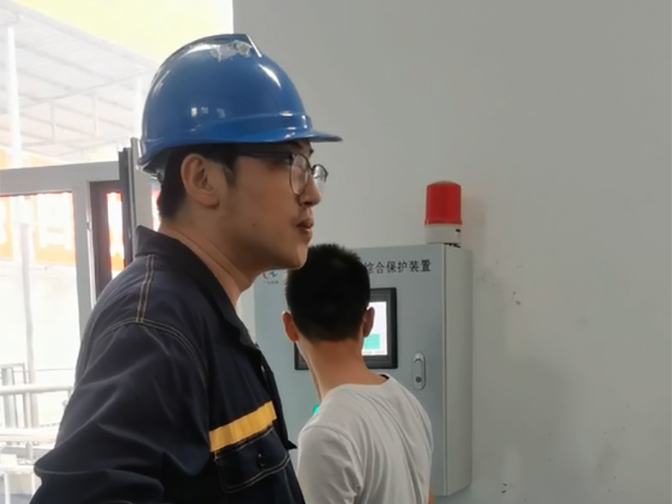 8月1断油.jpg